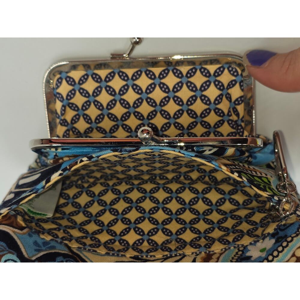 Vera Bradley BLUE  Trifold Pocket Wallet Clear ID Zip Pocket Excellent - Picture 5 of 7